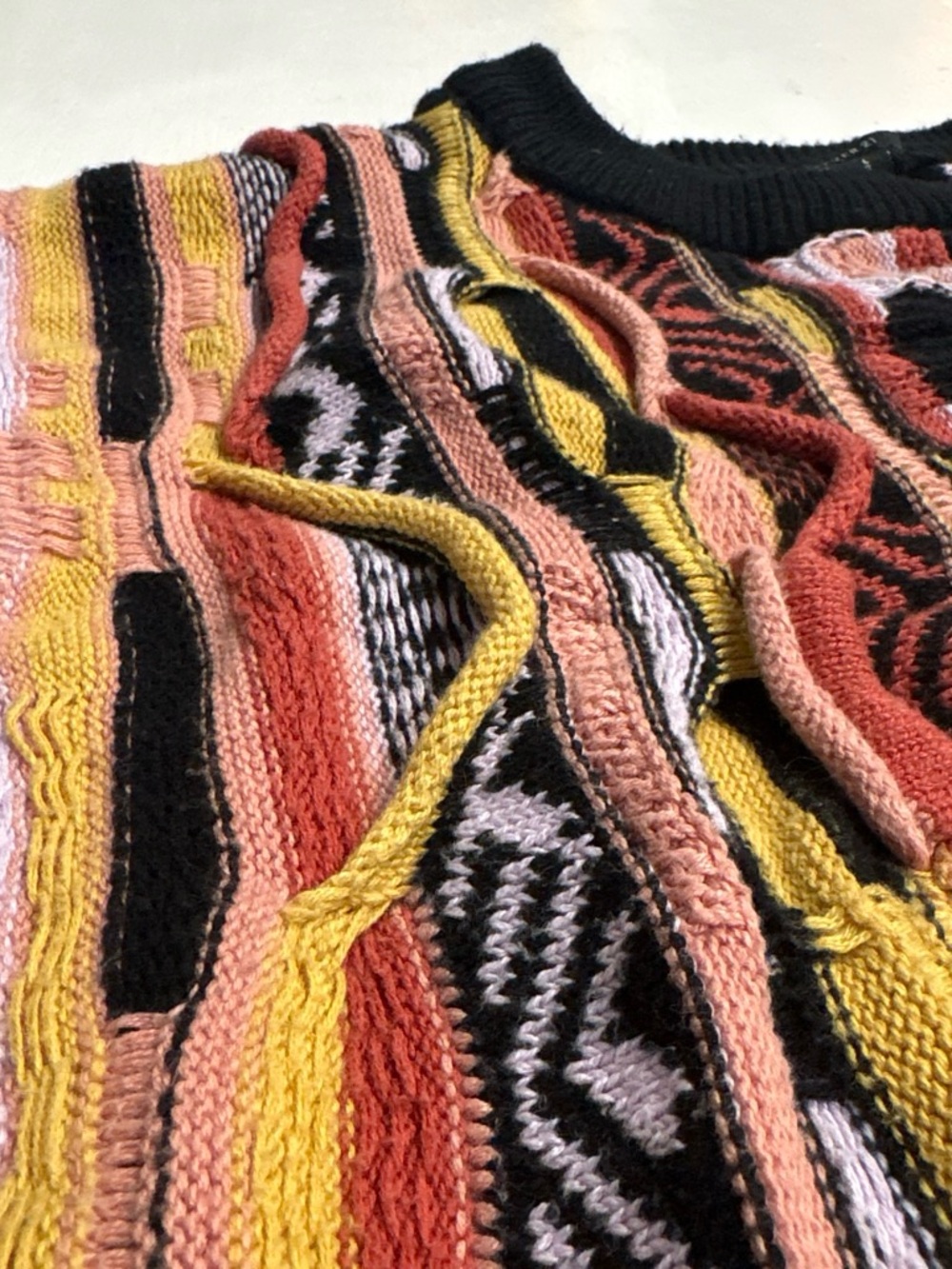 Funky Textured Cropped Sweater - Picture 2 of 5
